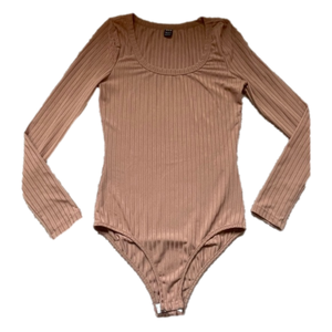 EUC Shein size small tan ribbed bodysuit